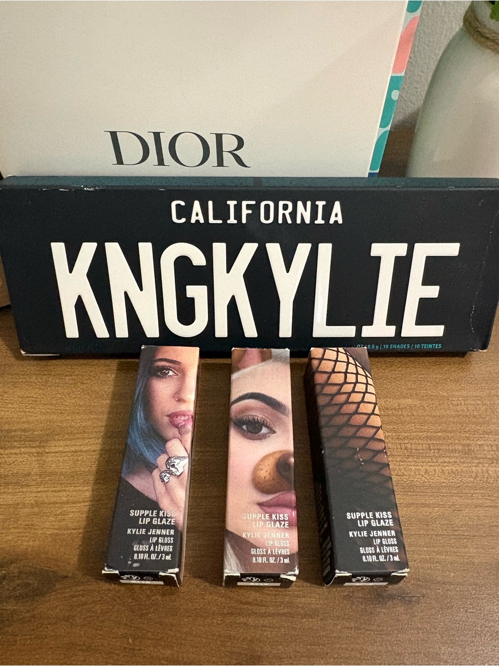 Kylie Cosmetics King Kylie Bundle Eyeshadow Palette 3 Supple Kiss Lip Glaze NIB